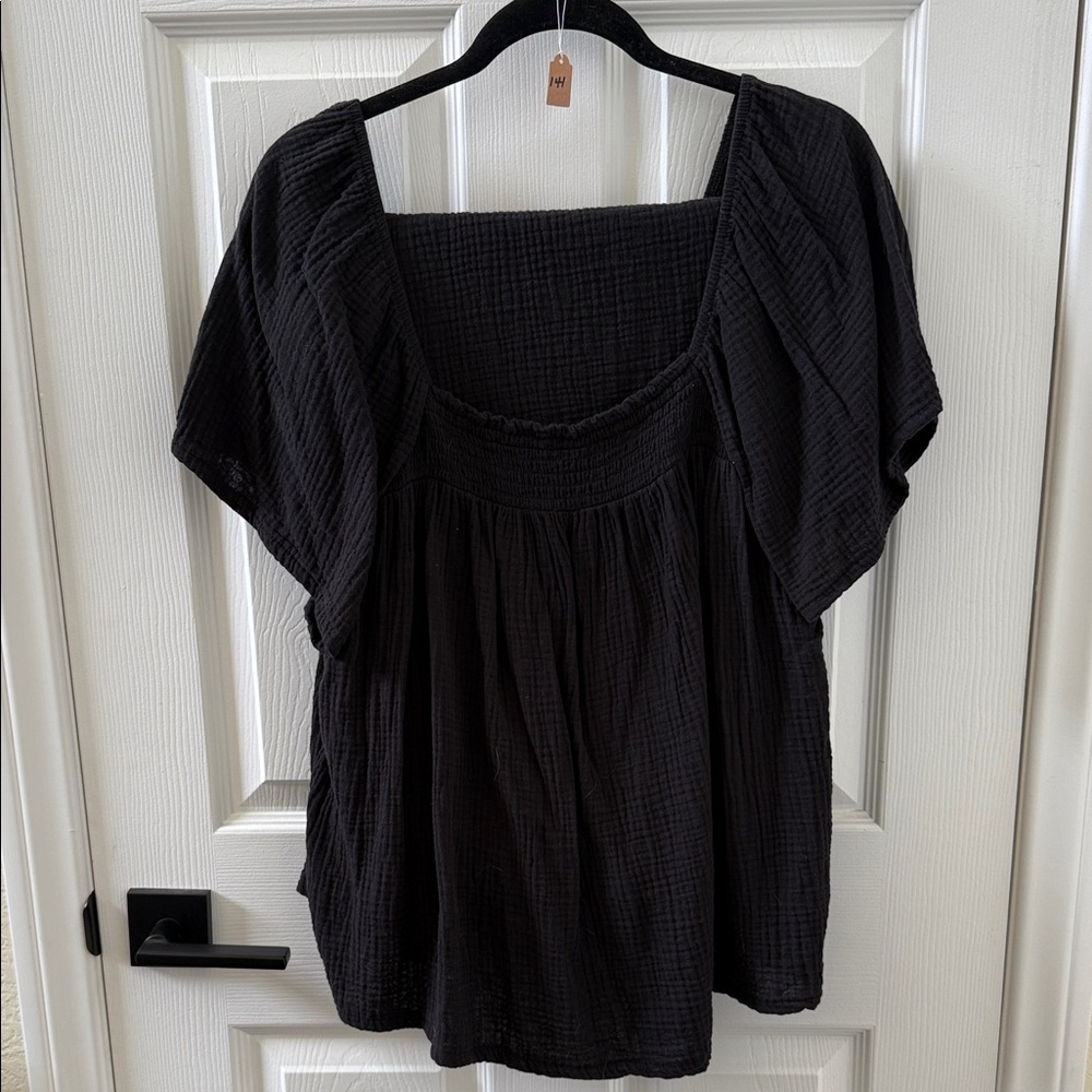 Lounge Set - Black Women's Top & Matching Pants
